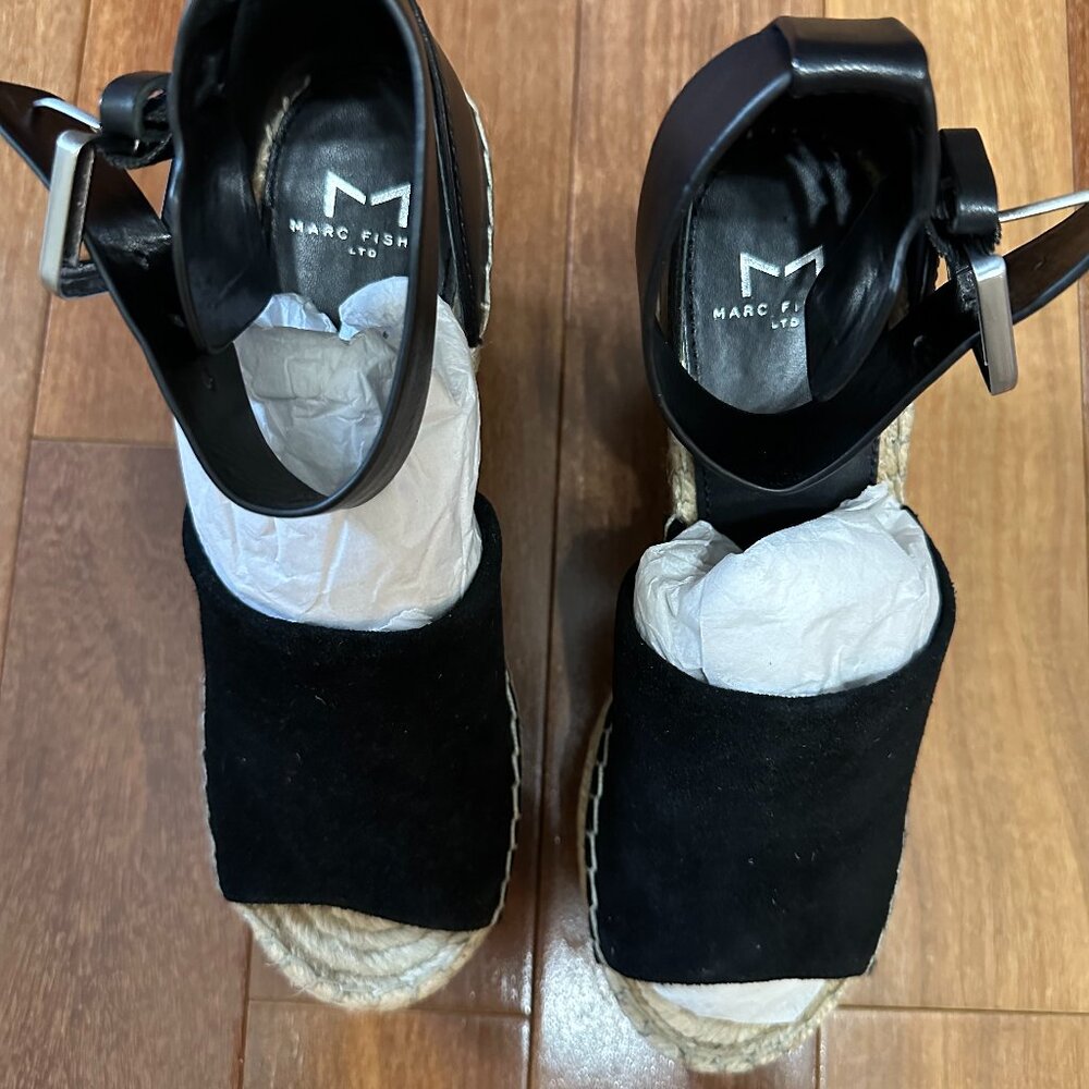 Marc Fisher Adalyn Wedge